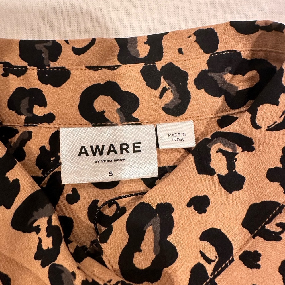 Leopard pattern size small - Picture 2 of 2